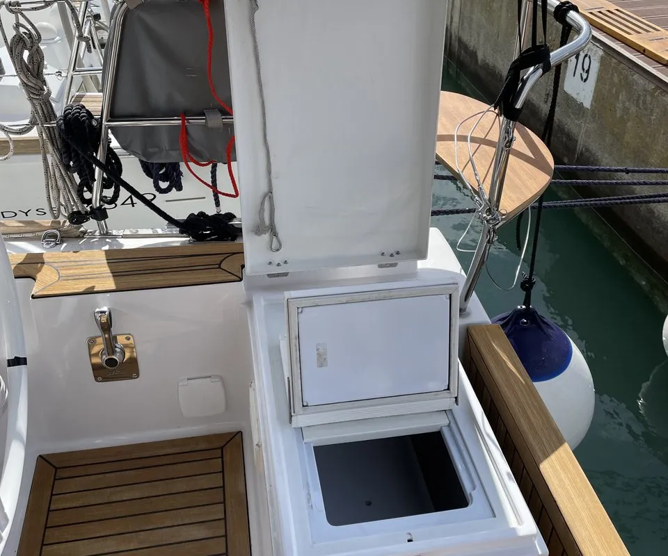 Blu, a Elan Impression 40.1 sailboat at Grad Pula, Croatia