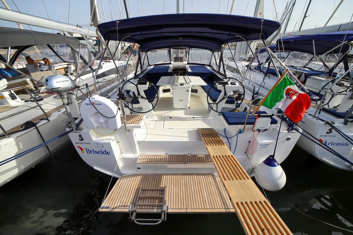 Exterior view of Briseide - Comfort line, a Beneteau Oceanis 51.1 sailboat at Olbia, Italy