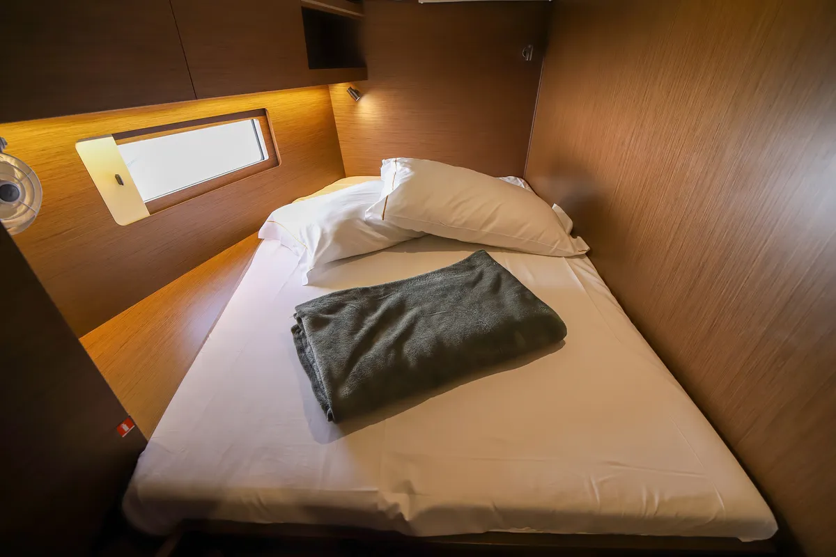 Cabin on Briseide - Comfort line, a Beneteau Oceanis 51.1 sailboat at Olbia, Italy