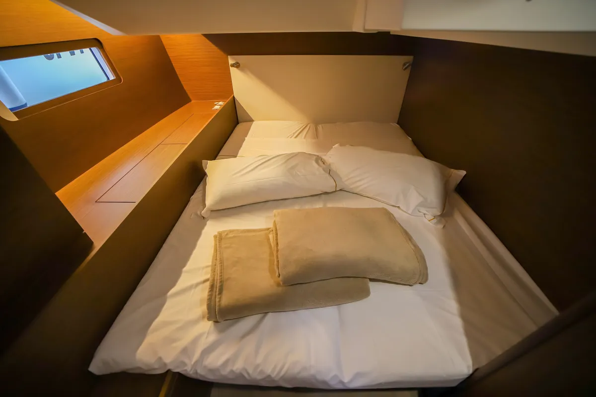 Cabin on Briseide - Comfort line, a Beneteau Oceanis 51.1 sailboat at Olbia, Italy