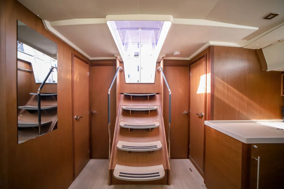 Salon of Briseide - Comfort line, a Beneteau Oceanis 51.1 sailboat at Olbia, Italy