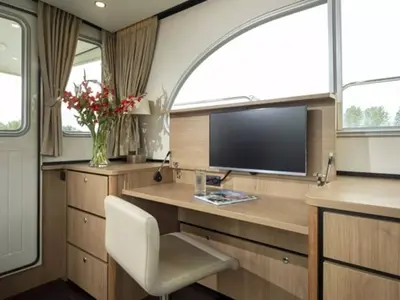 Salon of Salida, a Linssen motorboat at IJsselstein, Netherlands
