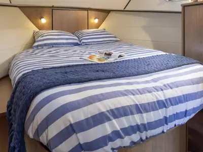 Cabin on Salida, a Linssen motorboat at IJsselstein, Netherlands