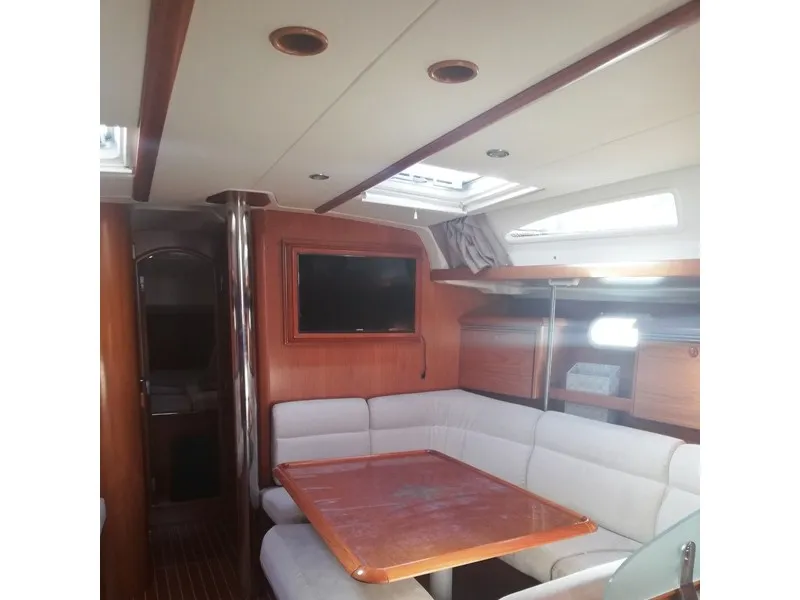 Salon of REN - TOTAL REFIT 2018, a Jeanneau Sun Odyssey 43 sailboat at Athens, Greece