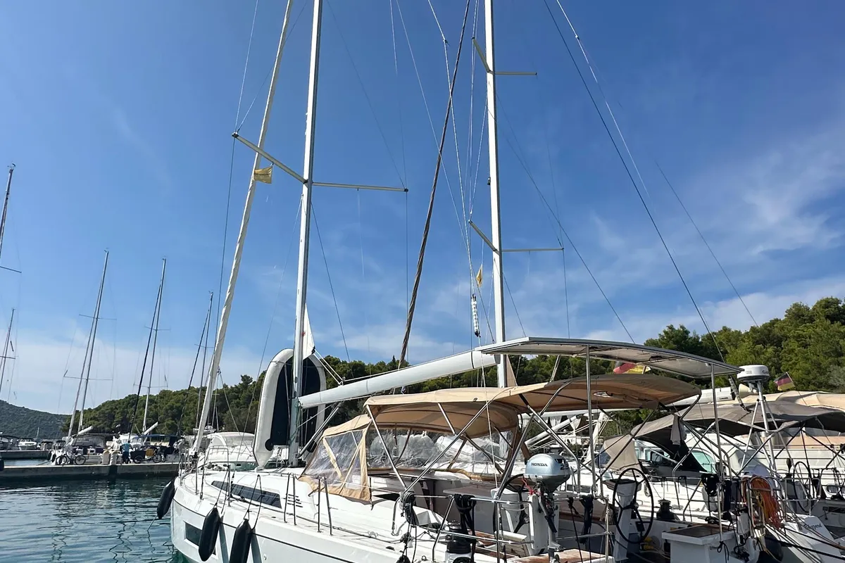 Exterior view of Dune, a Beneteau Oceanis 51.1 sailboat at Općina Rogoznica, Croatia