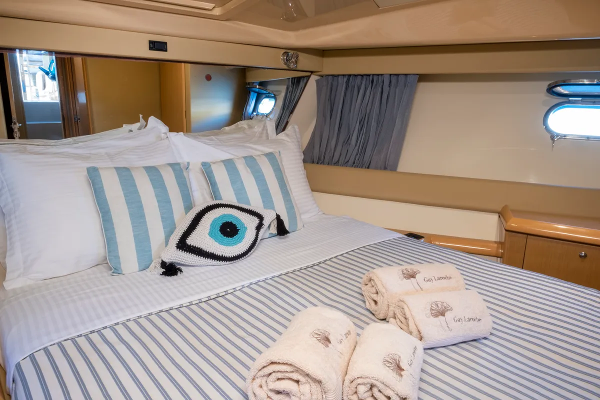 Cabin on Arabella, a Ferretti 480 motorboat at Parikia, Greece