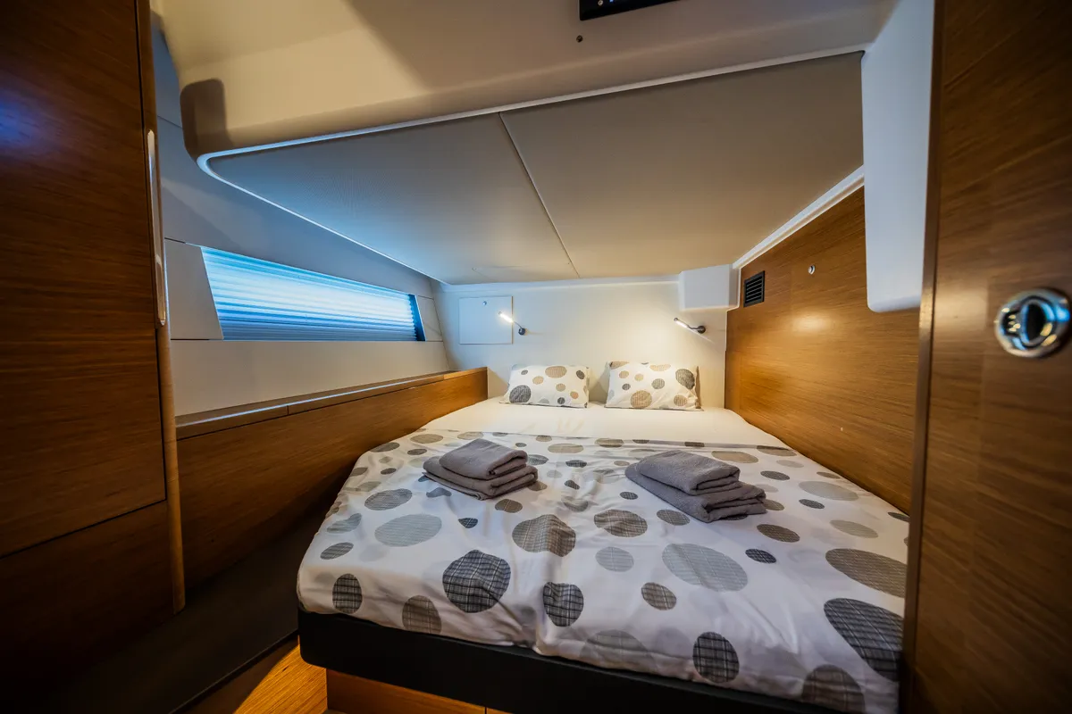 Cabin on Darling Ow, a Hanse 510 sailboat at Seget Donji, Croatia
