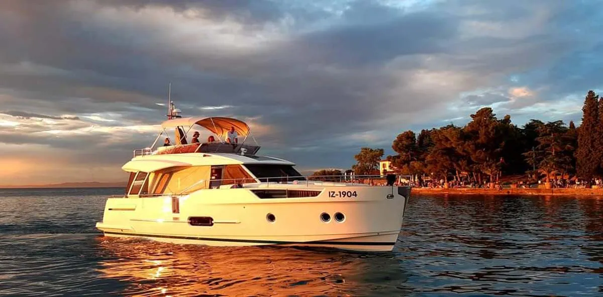Exterior view of Sarkis de Karabas, a Greenline 48 Fly motor yacht at Portorož / Portorose, Slovenia