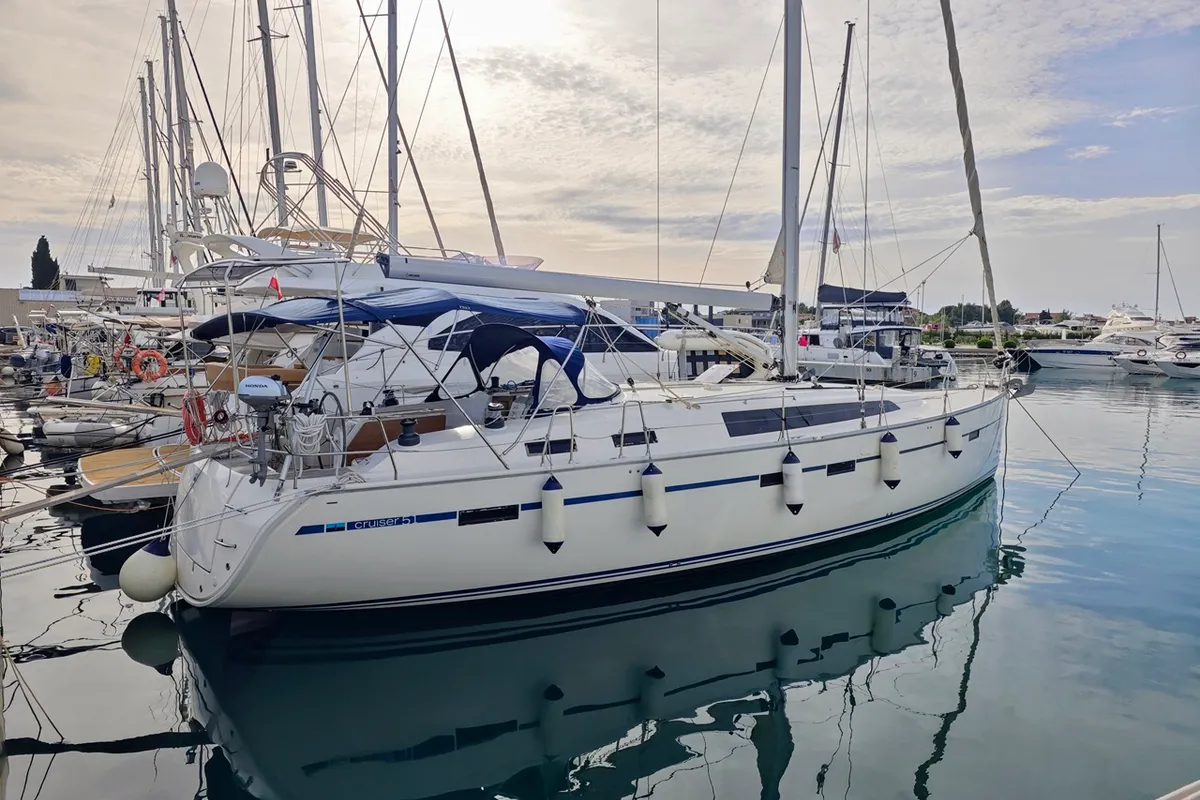 Salon of Jozefina, a Bavaria Cruiser 51 sailboat at Općina Sukošan, Croatia