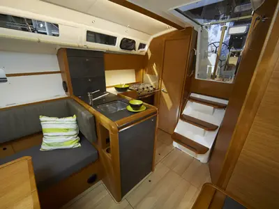 Galley of Glasswing, a Jeanneau Sun Odyssey 349 sailboat at Zadar, Croatia