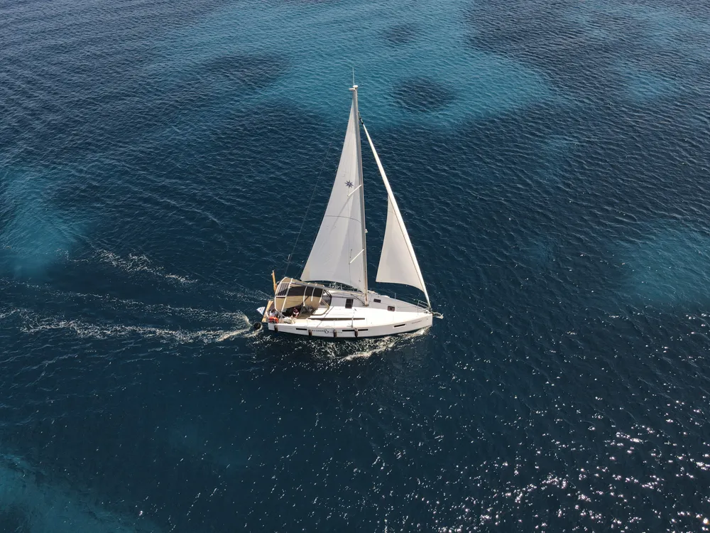 Exterior view of Marianna, a Jeanneau Sun Odyssey 410 sailboat at Kontokali, Greece