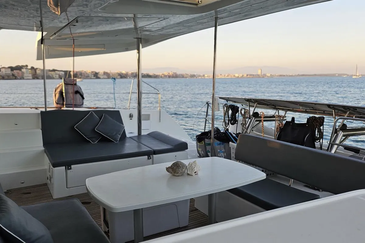Deck of Corona Borealis, a Lagoon 450 Fly catamaran at Nettuno, Italy