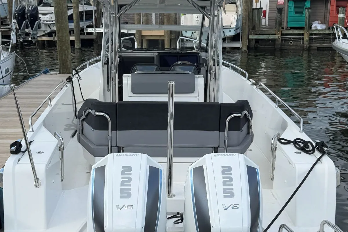 Rosie, a Nimbus T11 motorboat at Chesapeake, United States