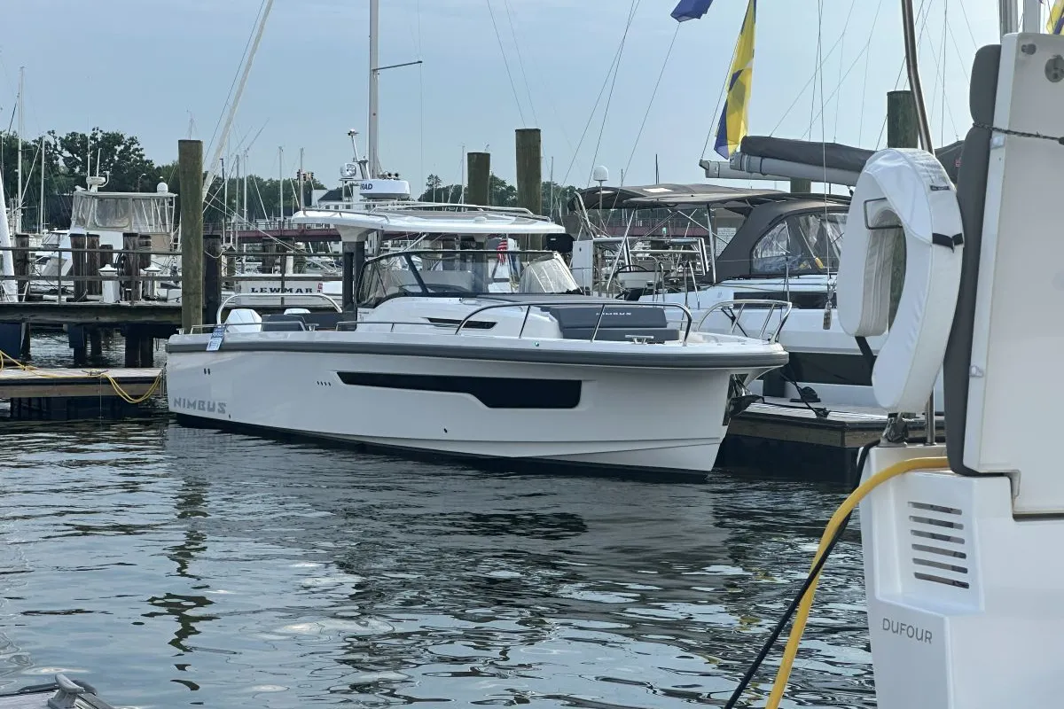 Rosie, a Nimbus T11 motorboat at Chesapeake, United States