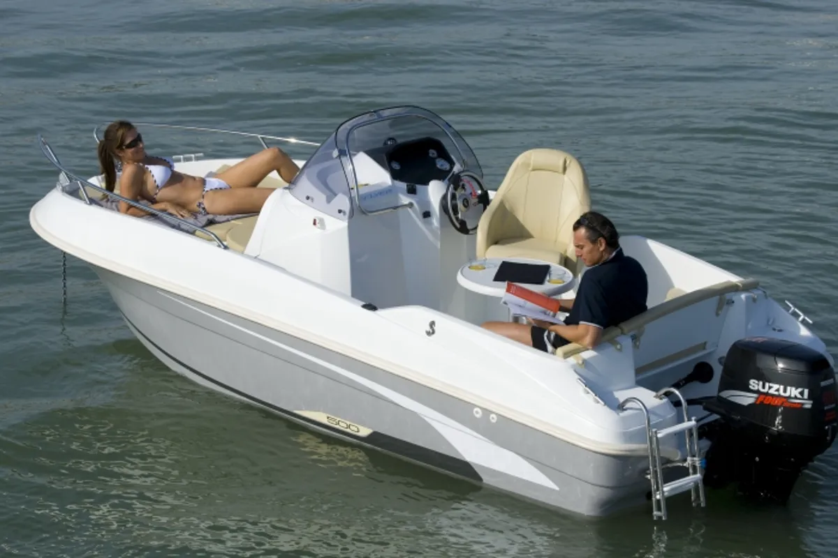 Exterior view of Beba, a Beneteau 550 Flyer motorboat at Zadar, Croatia