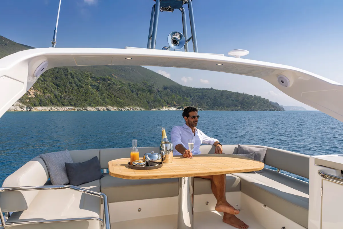 Deck of Riaz Tahia, a Absolute 47 Fly motorboat at Primošten, Croatia