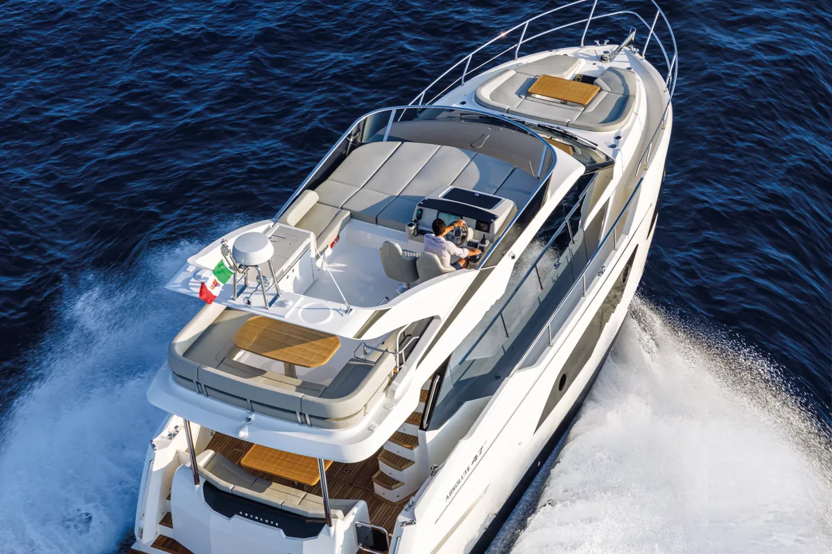 Exterior view of Riaz Tahia, a Absolute 47 Fly motorboat at Primošten, Croatia
