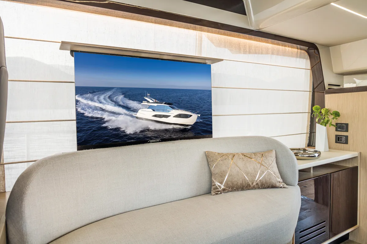 Salon of Riaz Tahia, a Absolute 47 Fly motorboat at Primošten, Croatia