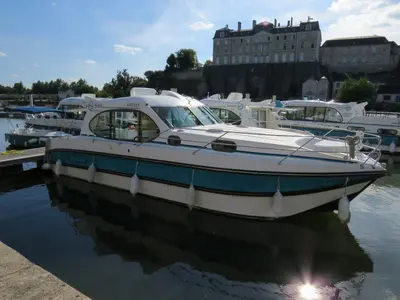 Deck of Arpège, a Nicols Estivale Quattro motorboat at Sablé-sur-Sarthe, France