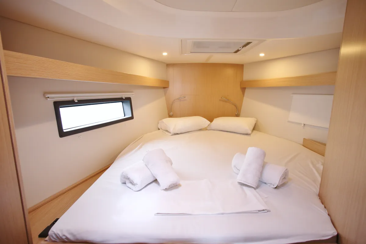 Cabin on Oktana (Pax 8), a Bavaria C42 sailboat at Municipal Unit of Lefkada, Greece