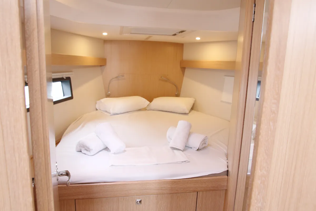 Cabin on Oktana (Pax 8), a Bavaria C42 sailboat at Municipal Unit of Lefkada, Greece