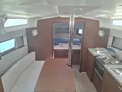 Salon of Pura Vida, a Beneteau Oceanis 38.1 sailboat at Tonnarella, Italy