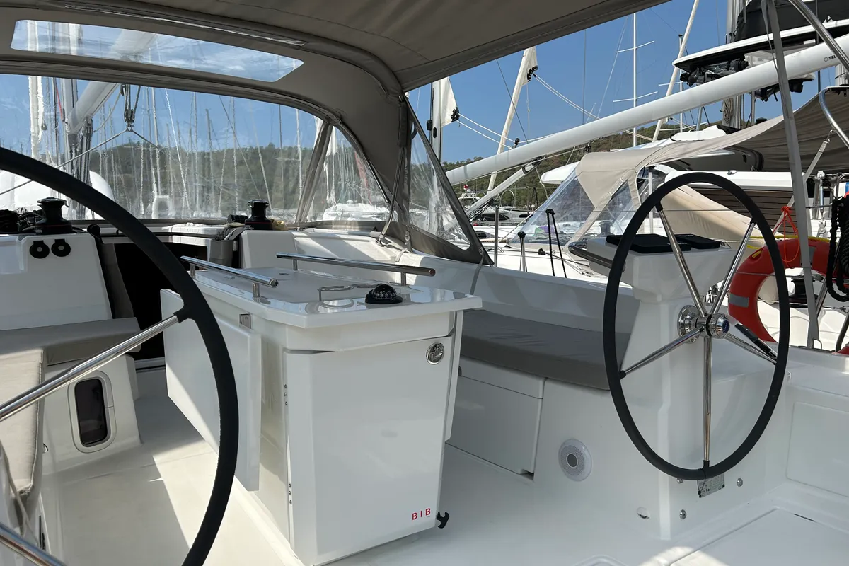 Cockpit of Gia, a Beneteau Oceanis 40.1 sailboat at Fethiye, Turkey