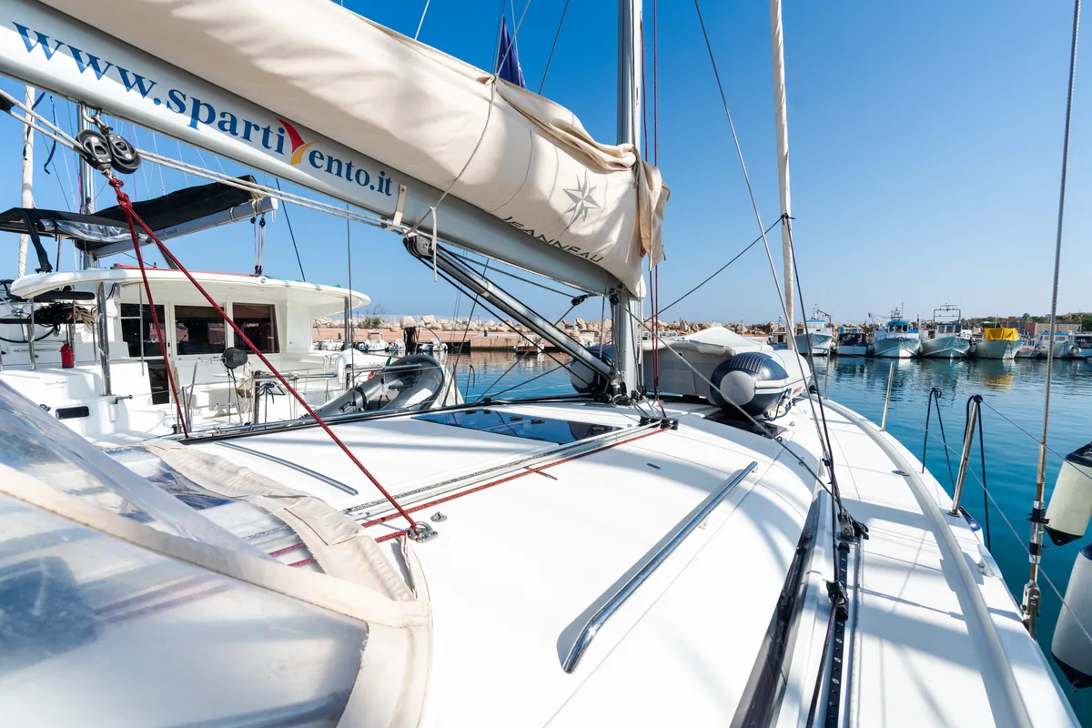Deck of Jeanneau Sun Odyssey 440, a sailboat at Tonnarella, Italy