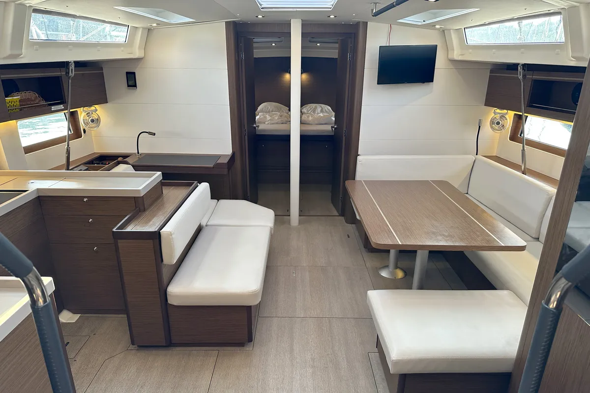 Salon of Obelix, a Beneteau Oceanis 51.1 sailboat at Grad Pula, Croatia