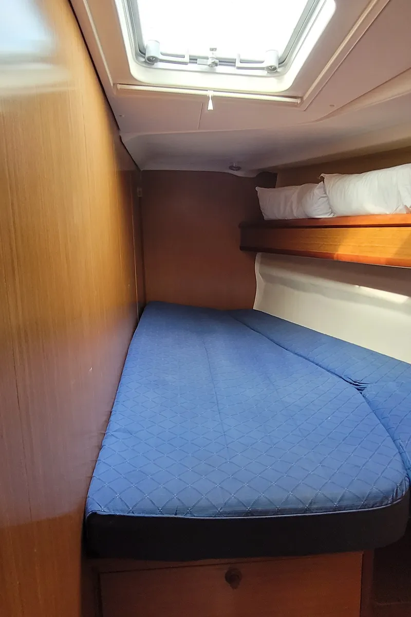 Cabin on Rubra, a Jeanneau Sun Odyssey 49 sailboat at Toulon, France