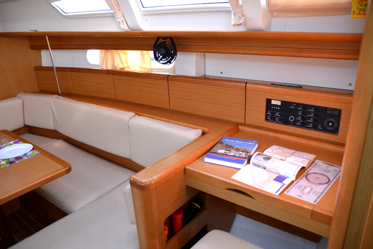 Salon of Colibrì, a Jeanneau Sun Odyssey 44 i sailboat at Municipal Unit of Lefkada, Greece