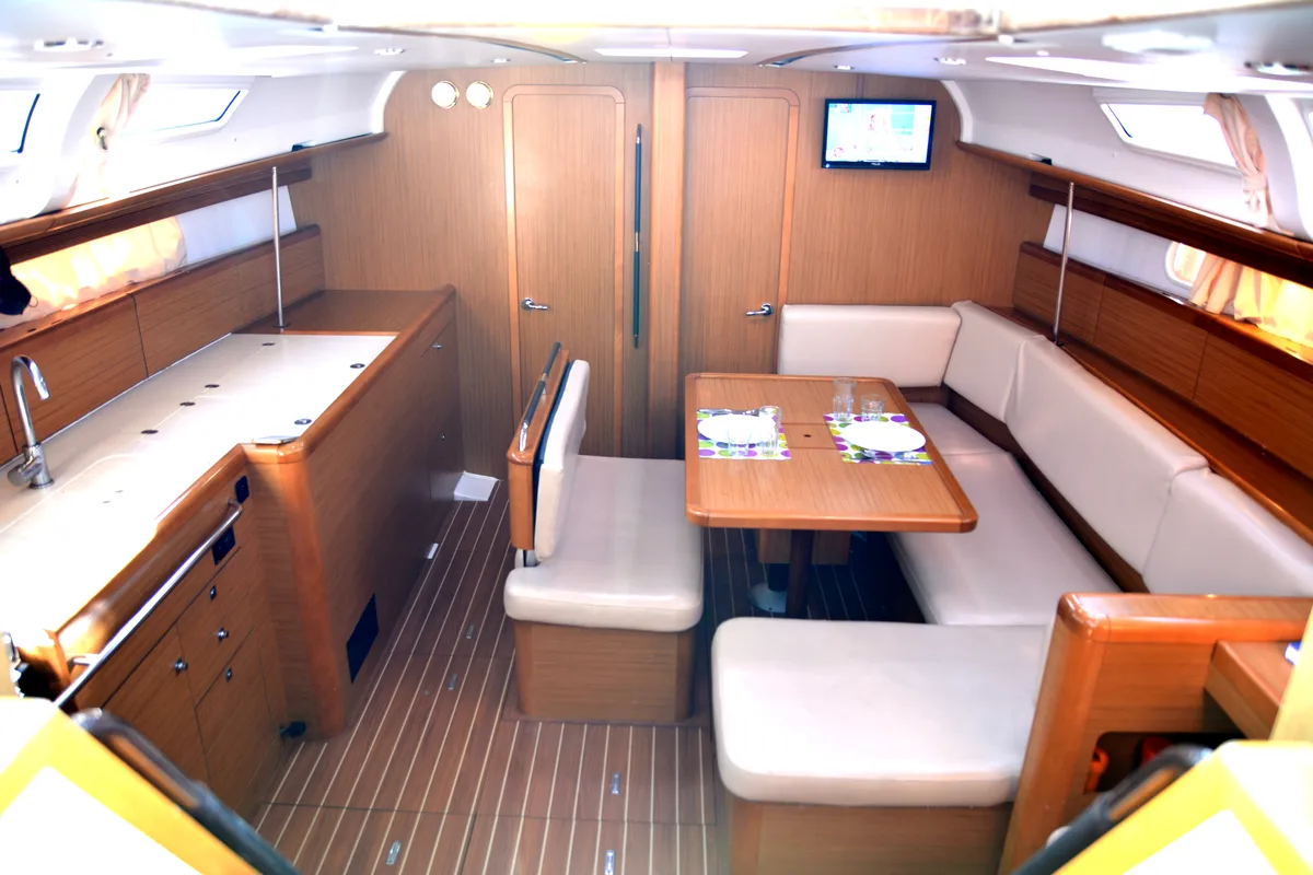 Salon of Colibrì, a Jeanneau Sun Odyssey 44 i sailboat at Municipal Unit of Lefkada, Greece