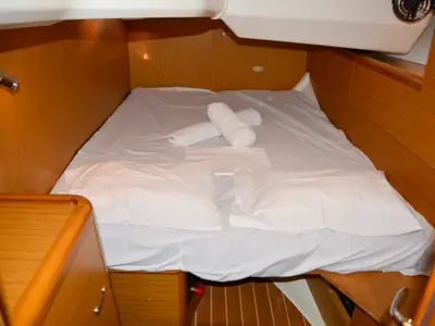 Cabin on Colibrì, a Jeanneau Sun Odyssey 44 i sailboat at Municipal Unit of Lefkada, Greece