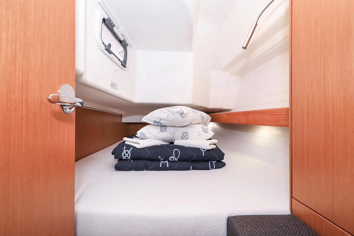Cabin on Deneb, a Bavaria Cruiser 34 sailboat at Jezera, Croatia