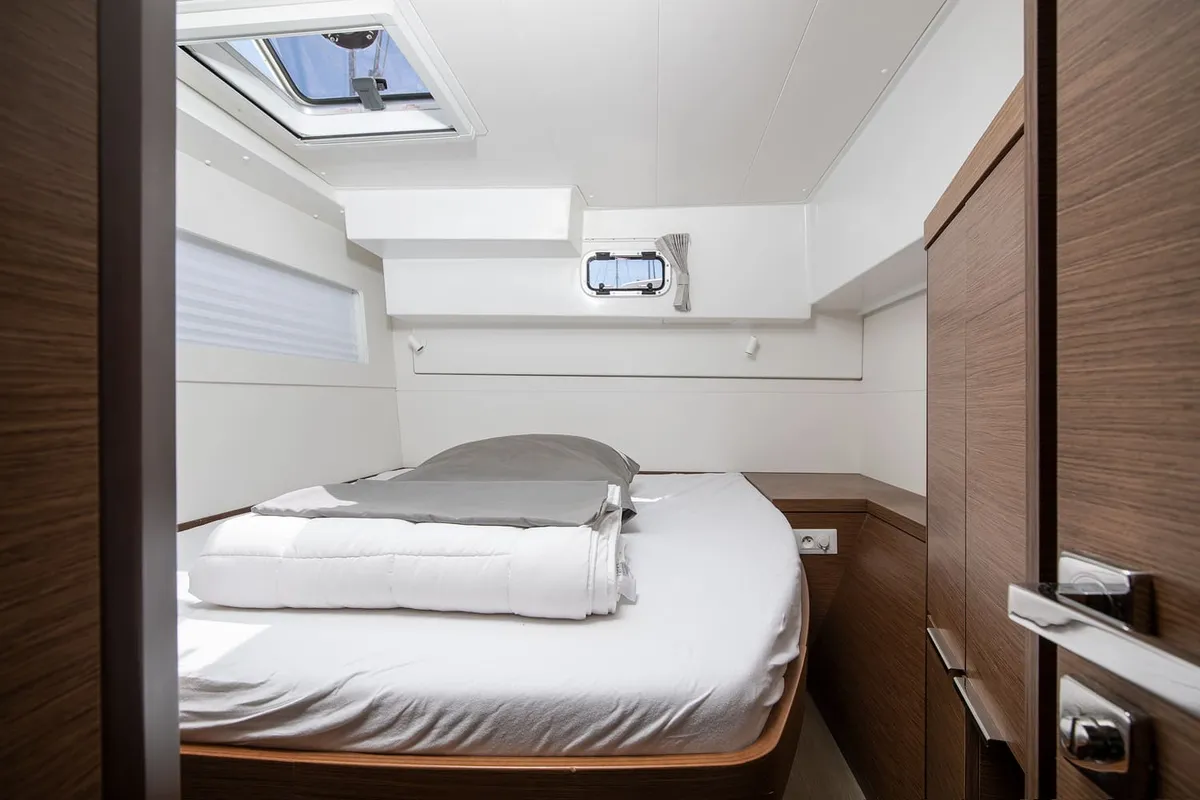 Cabin on Yolo, a Lagoon 40 catamaran at Općina Medulin, Croatia