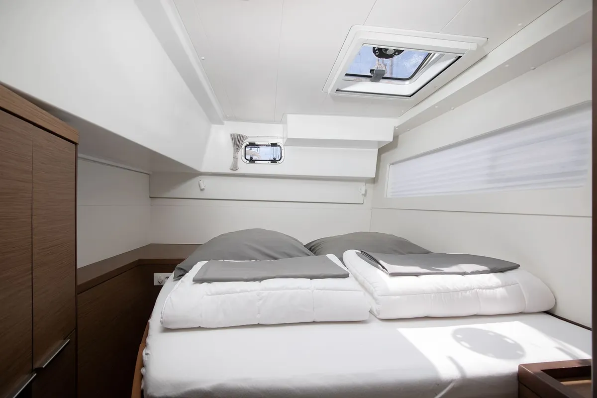 Cabin on Yolo, a Lagoon 40 catamaran at Općina Medulin, Croatia