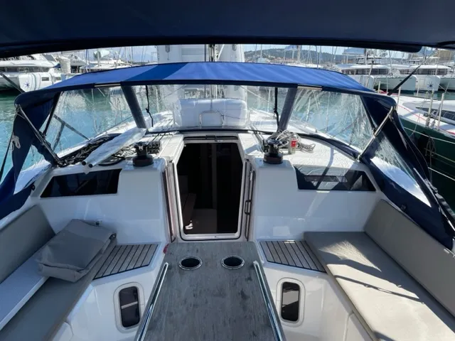 Deck of Enjoy, a Beneteau Oceanis 40.1 sailboat at Seget Donji, Croatia