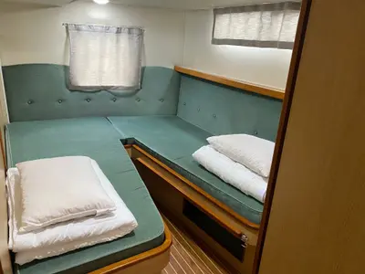 Cabin on Haines 38, a motorboat at Mittersheim, France