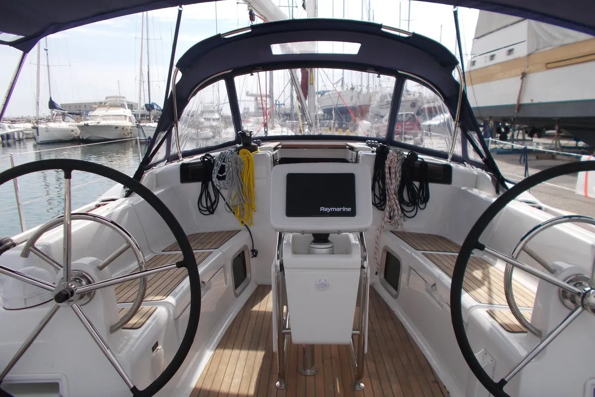 Cockpit of Dark Eyes, a Jeanneau Sun Odyssey 419 sailboat at Figari/Golfo Aranci, Italy