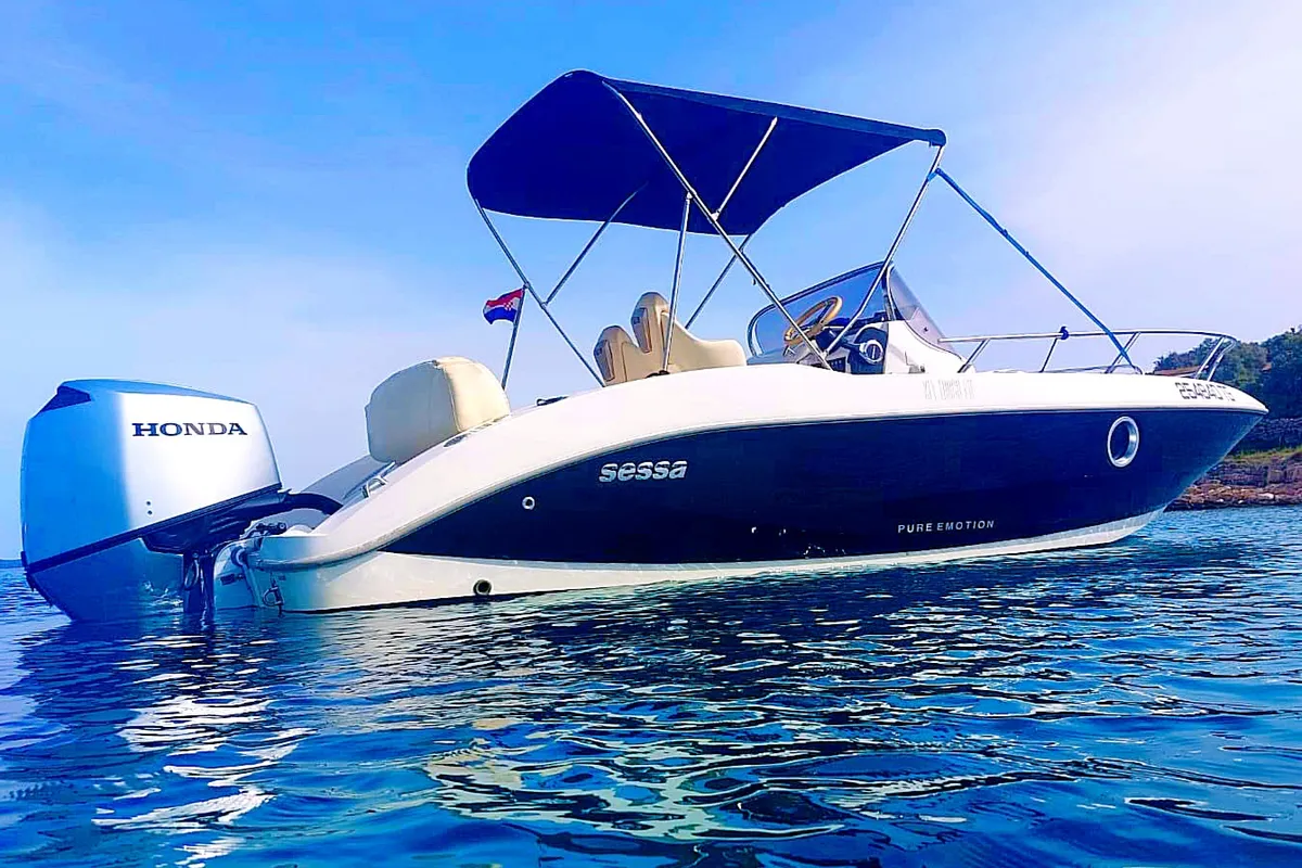 Exterior view of Dory, a Sessa Marine Key Largo 24 motorboat at Grad Trogir, Croatia
