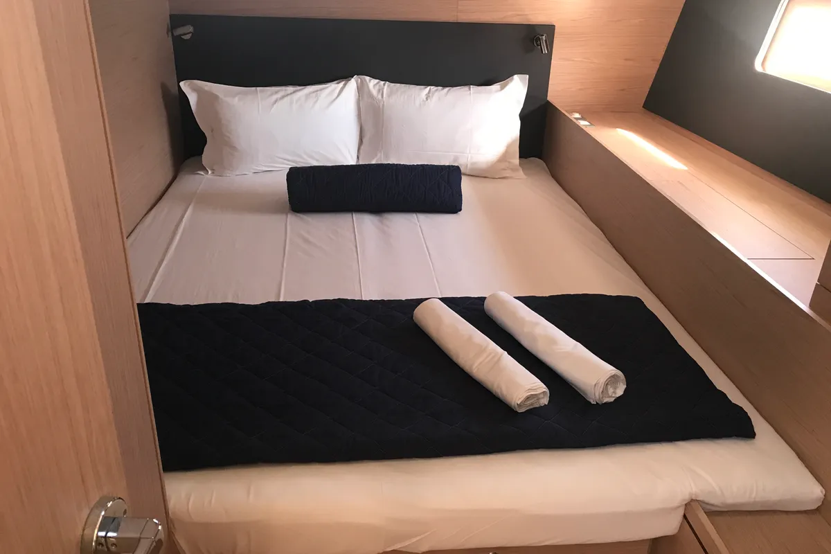 Cabin on Altair, a Beneteau Oceanis 51.1 sailboat at Olbia, Italy