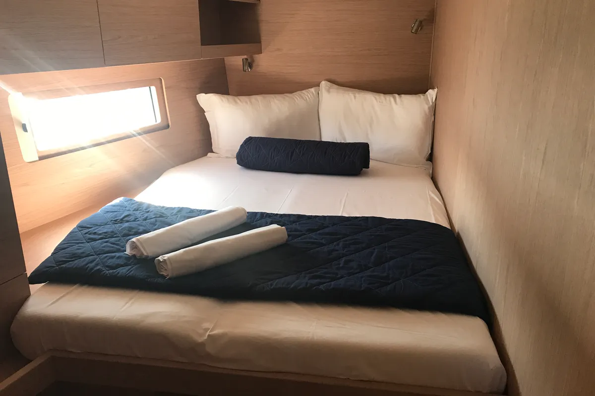 Cabin on Altair, a Beneteau Oceanis 51.1 sailboat at Olbia, Italy