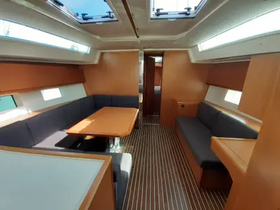 Salon of Aurora, a Bavaria C45 sailboat at Punta Ala, Italy