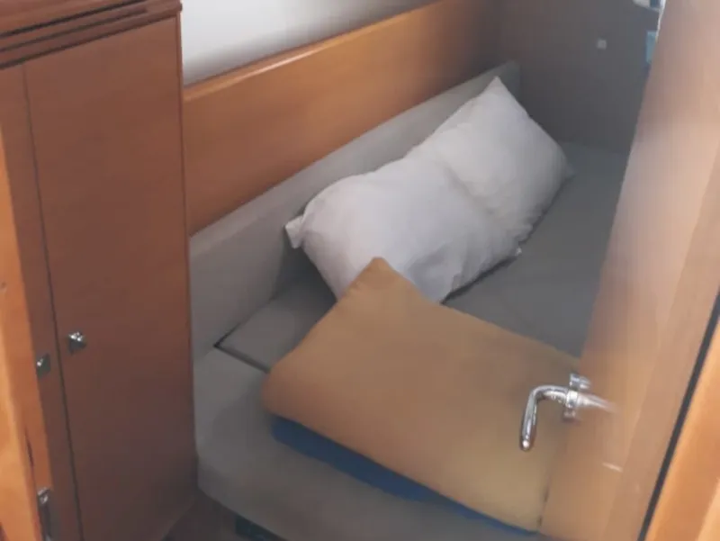 Cabin on Britannia, a Jeanneau Sun Odyssey 33i sailboat at Kontokali, Greece