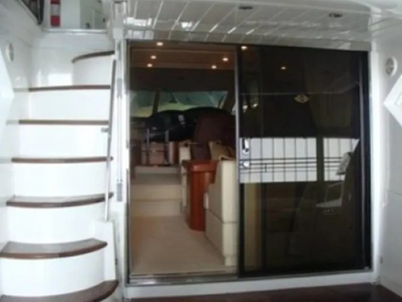 Salon of Aviator, a Sunseeker Manhattan 50 motorboat at Primošten, Croatia