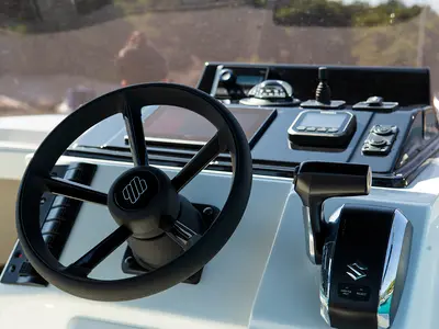 Cockpit of Carpaccio, a Mingolla Brava 28 WA motorboat at Grad Šibenik, Croatia