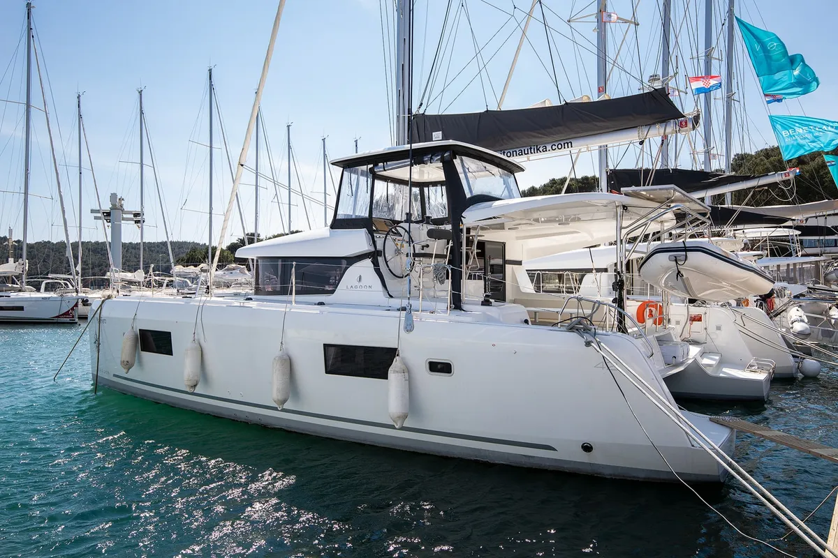 Exterior view of Mare Fiero, a Lagoon 42 catamaran at Općina Medulin, Croatia