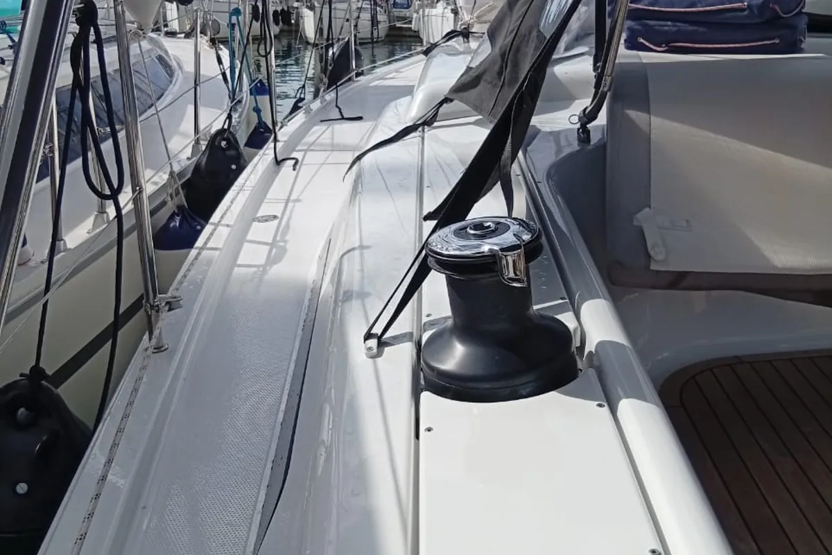 Deck of Eleni, a Hanse 418 sailboat at Kontokali, Greece