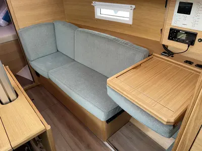 Salon of Luna, a Elan E4 sailboat at Grad Pula, Croatia