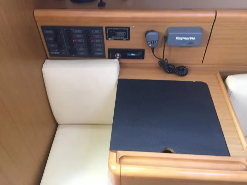 Salon of Carry On, a Jeanneau Sun Odyssey 33i sailboat at Kontokali, Greece